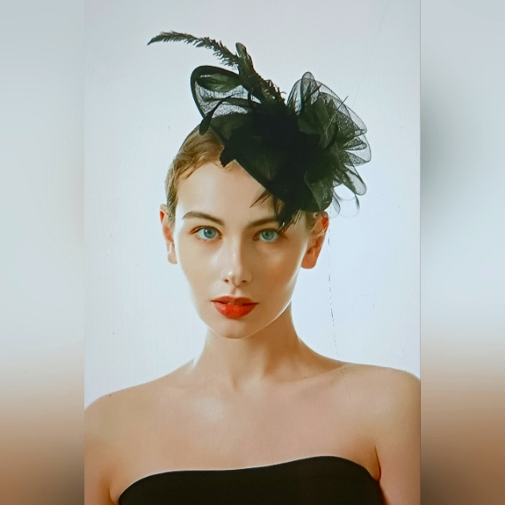 🔴NIB Black Feathered Church Hat